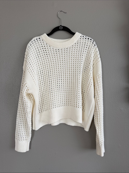Old Navy Sweaters - Old Navy Cream Open-Weave Crewneck Sweater